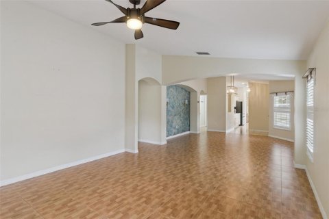 Casa en venta en Kissimmee, Florida, 2 dormitorios, 130.53 m2 № 2310015 - foto 6