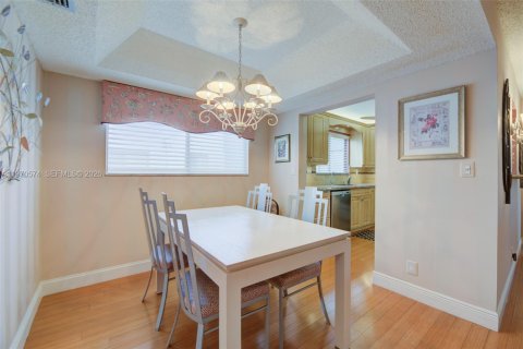 Condominio en venta en Delray Beach, Florida, 2 dormitorios, 83.61 m2 № 2031308 - foto 8