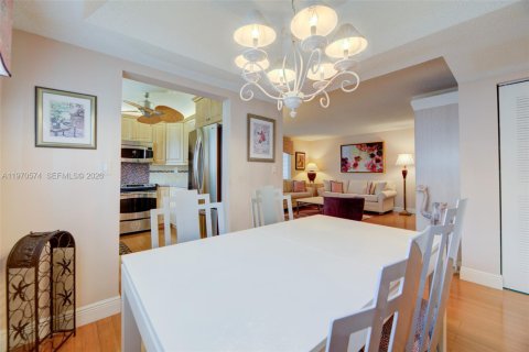 Condominio en venta en Delray Beach, Florida, 2 dormitorios, 83.61 m2 № 2031308 - foto 9