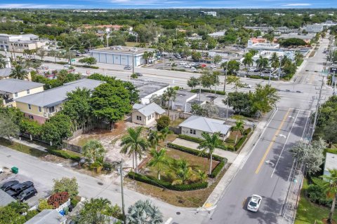 Propiedad comercial en venta en Fort Lauderdale, Florida, 230.4 m2 № 2249545 - foto 8