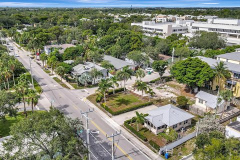 Propiedad comercial en venta en Fort Lauderdale, Florida, 230.4 m2 № 2249545 - foto 21