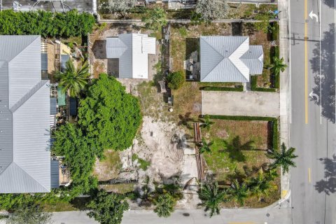 Propiedad comercial en venta en Fort Lauderdale, Florida, 230.4 m2 № 2249545 - foto 20