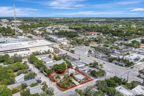 Propiedad comercial en venta en Fort Lauderdale, Florida, 230.4 m2 № 2249545 - foto 16