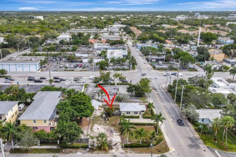 Propiedad comercial en venta en Fort Lauderdale, Florida, 230.4 m2 № 2249545 - foto 19