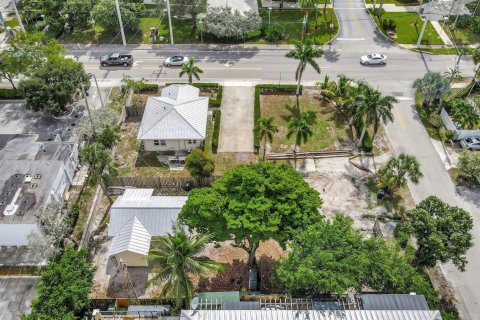 Propiedad comercial en venta en Fort Lauderdale, Florida, 230.4 m2 № 2249545 - foto 6