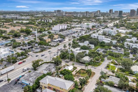 Propiedad comercial en venta en Fort Lauderdale, Florida, 230.4 m2 № 2249545 - foto 27