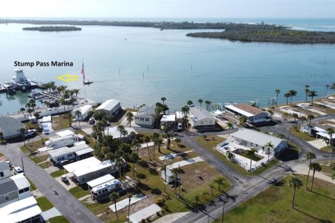 Terreno en venta en Englewood, Florida № 2148424 - foto 13