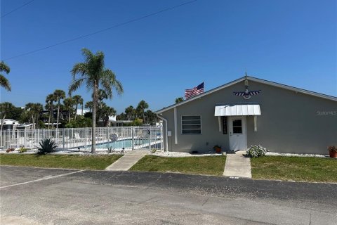 Terreno en venta en Englewood, Florida № 2148424 - foto 5