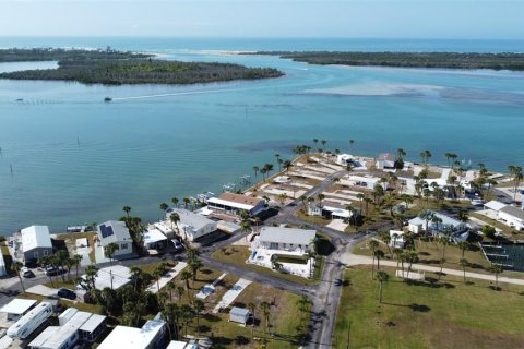 Terreno en venta en Englewood, Florida № 2148424 - foto 18