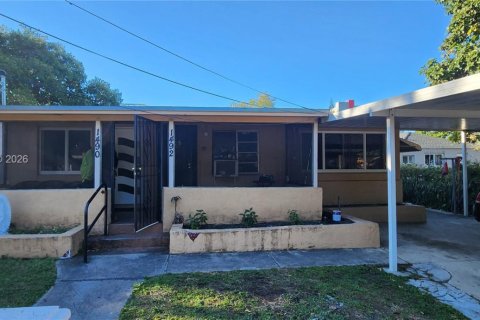 Commercial property in Miami, Florida 170.94 sq.m. № 2041408