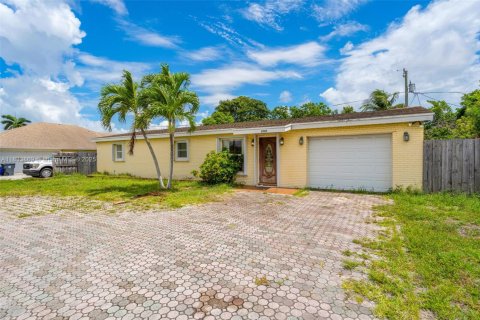 Villa ou maison à vendre à Boynton Beach, Floride: 2 chambres, 146.69 m2 № 1814800 - photo 3