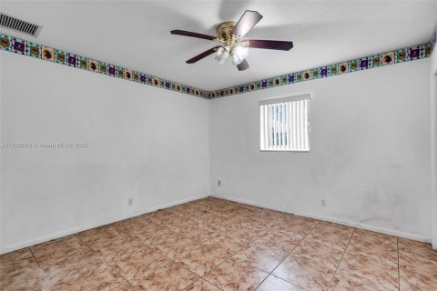 Villa ou maison à vendre à Boynton Beach, Floride: 2 chambres, 146.69 m2 № 1814800 - photo 19