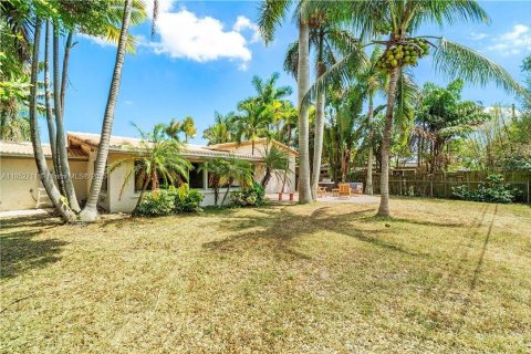 House in Fort Lauderdale, Florida 3 bedrooms, 128.67 sq.m. № 1877543 - photo 25