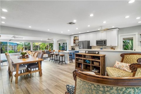 House in Fort Lauderdale, Florida 3 bedrooms, 128.67 sq.m. № 1877543 - photo 13