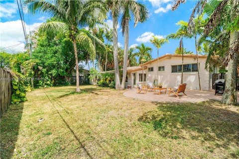 House in Fort Lauderdale, Florida 3 bedrooms, 128.67 sq.m. № 1877543 - photo 24