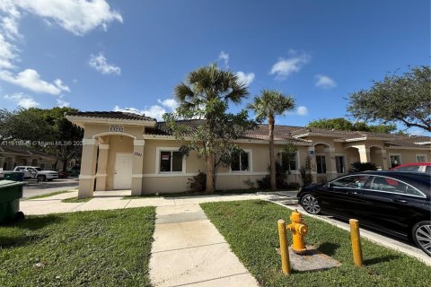 Condo in Homestead, Florida, 2 bedrooms  № 1888786 - photo 2