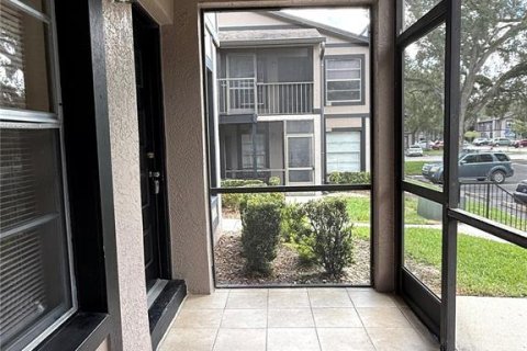 Condominio en alquiler en Tampa, Florida, 2 dormitorios, 84.73 m2 № 1903915 - foto 16