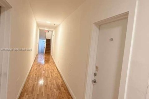 Appartement à louer à Miami, Floride: 39.48 m2 № 2080951 - photo 6