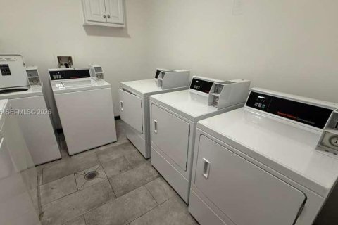 Appartement à louer à Miami, Floride: 39.48 m2 № 2080951 - photo 7
