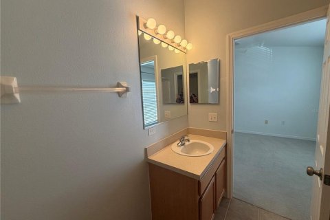 Touwnhouse à vendre à Bradenton, Floride: 2 chambres, 107.77 m2 № 2376886 - photo 28