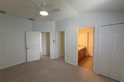 Touwnhouse à vendre à Bradenton, Floride: 2 chambres, 107.77 m2 № 2376886 - photo 16