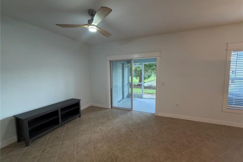 Touwnhouse à vendre à Bradenton, Floride: 2 chambres, 107.77 m2 № 2376886 - photo 5