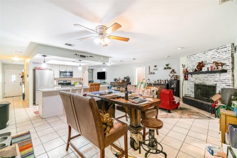Casa en venta en Apopka, Florida, 3 dormitorios, 207.82 m2 № 1786095 - foto 12