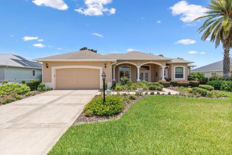 Villa ou maison à The Villages, Floride 3 chambres, 216.65 m2 № 2222588