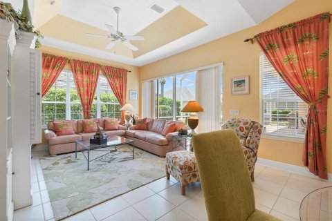 Casa en venta en The Villages, Florida, 3 dormitorios, 216.65 m2 № 2222588 - foto 17