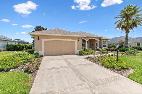 Casa en venta en The Villages, Florida, 3 dormitorios, 216.65 m2 № 2222588 - foto 2