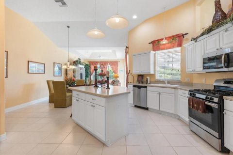 Casa en venta en The Villages, Florida, 3 dormitorios, 216.65 m2 № 2222588 - foto 13