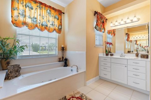 Casa en venta en The Villages, Florida, 3 dormitorios, 216.65 m2 № 2222588 - foto 26