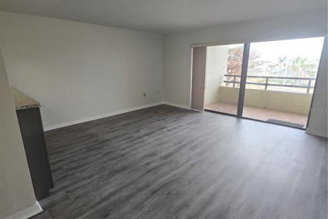 Condominio en alquiler en Tierra Verde, Florida, 1 dormitorio, 73.39 m2 № 2425526 - foto 7