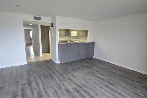 Condominio en alquiler en Tierra Verde, Florida, 1 dormitorio, 73.39 m2 № 2425526 - foto 5