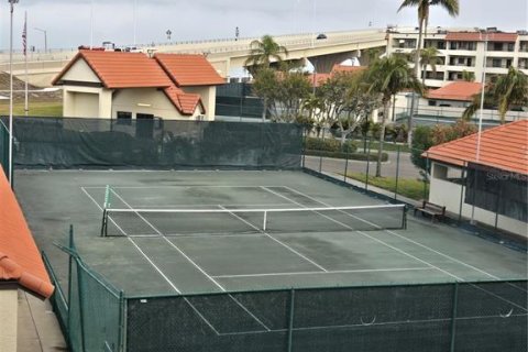 Condominio en alquiler en Tierra Verde, Florida, 1 dormitorio, 73.39 m2 № 2425526 - foto 3