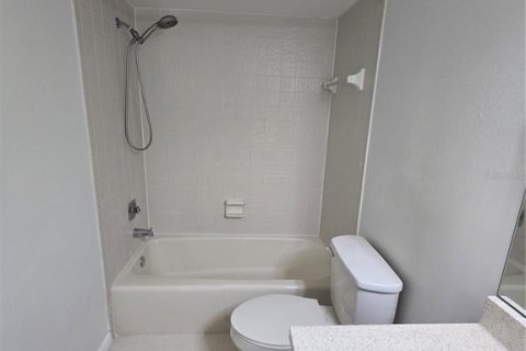 Condominio en alquiler en Tierra Verde, Florida, 1 dormitorio, 73.39 m2 № 2425526 - foto 15