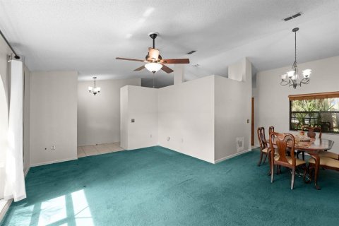 House in Lakeland, Florida 3 bedrooms, 182.46 sq.m. № 2123716 - photo 26