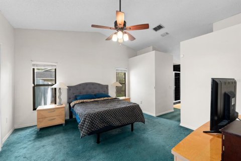 House in Lakeland, Florida 3 bedrooms, 182.46 sq.m. № 2123716 - photo 16