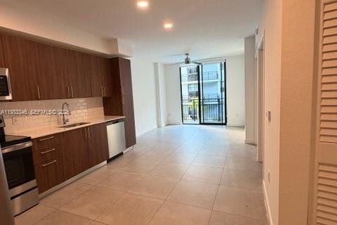 Снять в аренду виллу или дом в Майами, Флорида 1 спальня, № 1991209 - фото 5