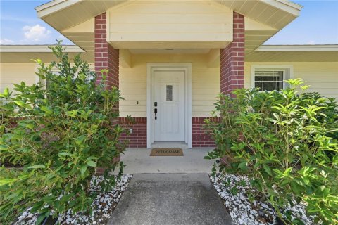 Villa ou maison à vendre à Ocala, Floride: 3 chambres, 128.21 m2 № 2272759 - photo 3