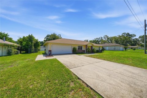 Villa ou maison à vendre à Ocala, Floride: 3 chambres, 128.21 m2 № 2272759 - photo 6