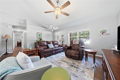 Villa ou maison à vendre à Ocala, Floride: 3 chambres, 128.21 m2 № 2272759 - photo 9