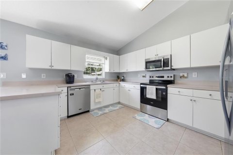 Villa ou maison à vendre à Ocala, Floride: 3 chambres, 128.21 m2 № 2272759 - photo 14