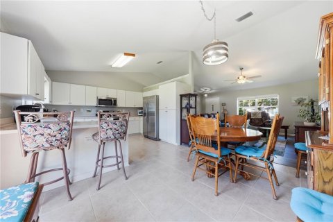 Villa ou maison à vendre à Ocala, Floride: 3 chambres, 128.21 m2 № 2272759 - photo 13