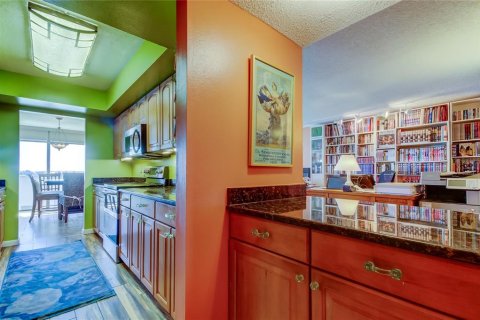 Condominio en venta en Clearwater, Florida, 2 dormitorios, 143.07 m2 № 1616805 - foto 23