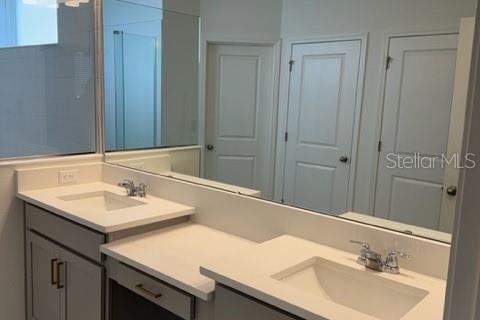 Villa ou maison à louer à Clermont, Floride: 4 chambres, 268.02 m2 № 1876842 - photo 15