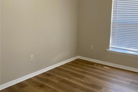 Apartment in Winter Haven, Florida 3 bedrooms, 99.87 sq.m. № 2198535 - photo 11