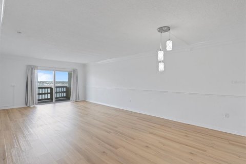 Купить кондоминиум в Порт-Оранж, Флорида 6 комнат, 114.18м2, № 1675239 - фото 3