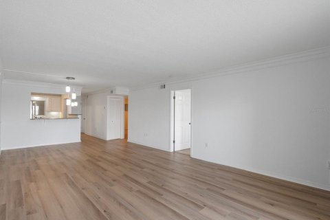 Купить кондоминиум в Порт-Оранж, Флорида 6 комнат, 114.18м2, № 1675239 - фото 20