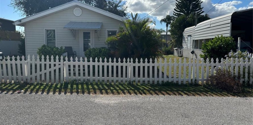 Casa en Okeechobee, Florida 2 dormitorios, 104.89 m2 № 846711
